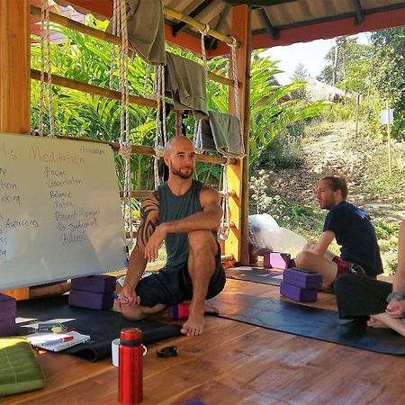 True Nature Chiang Mai - Yoga & Meditation Homestay Retreat 외부 사진