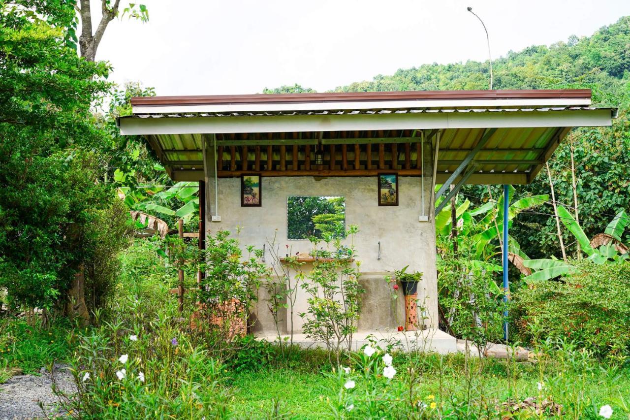 True Nature Chiang Mai - Yoga & Meditation Homestay Retreat 외부 사진